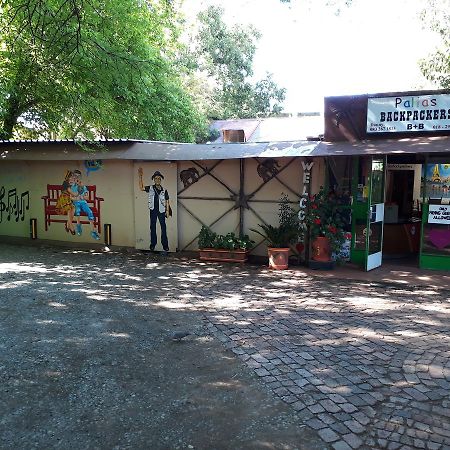 Paljas Backpackers Hotel Potchefstroom Kültér fotó