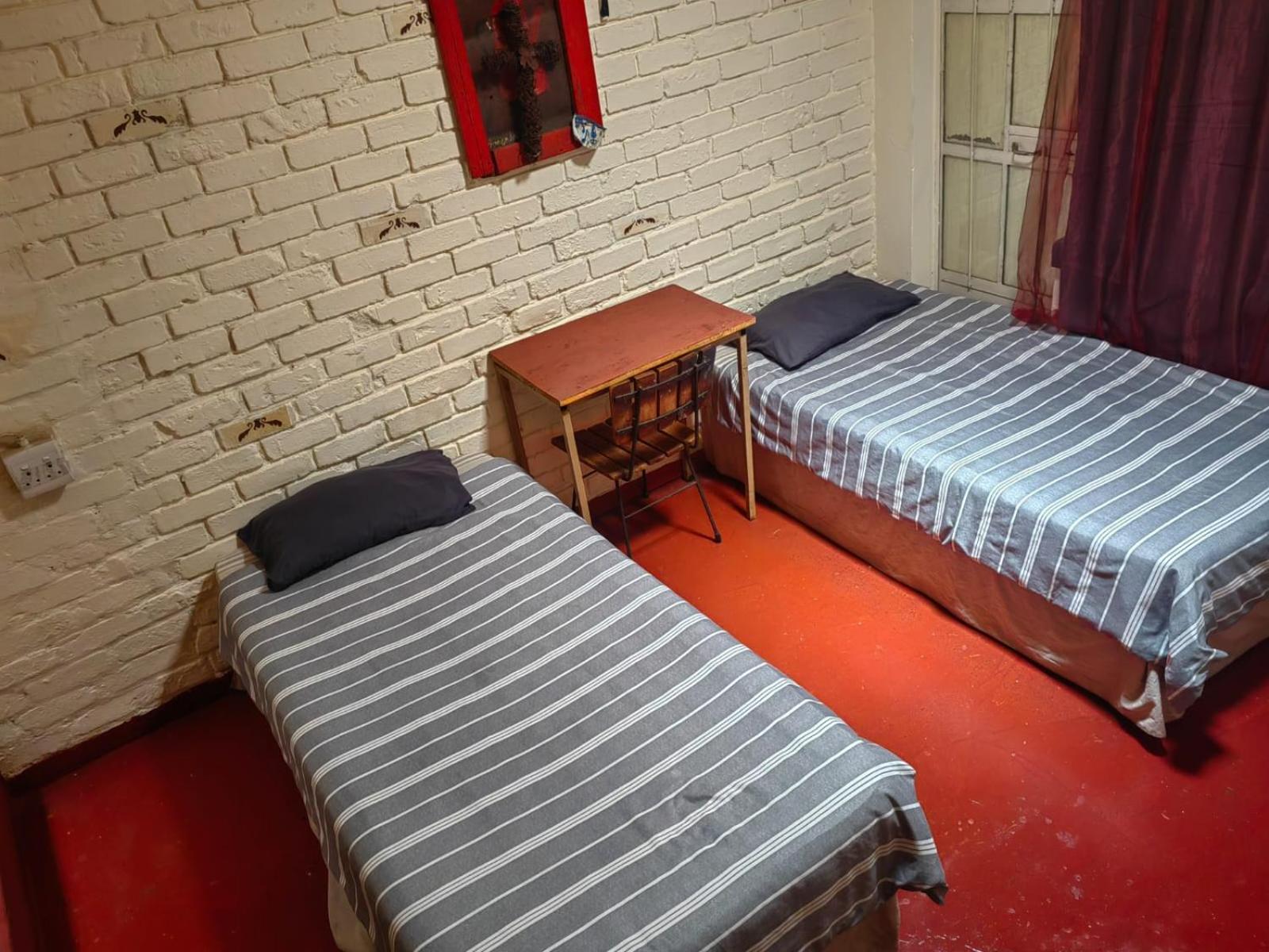 Paljas Backpackers Hotel Potchefstroom Kültér fotó